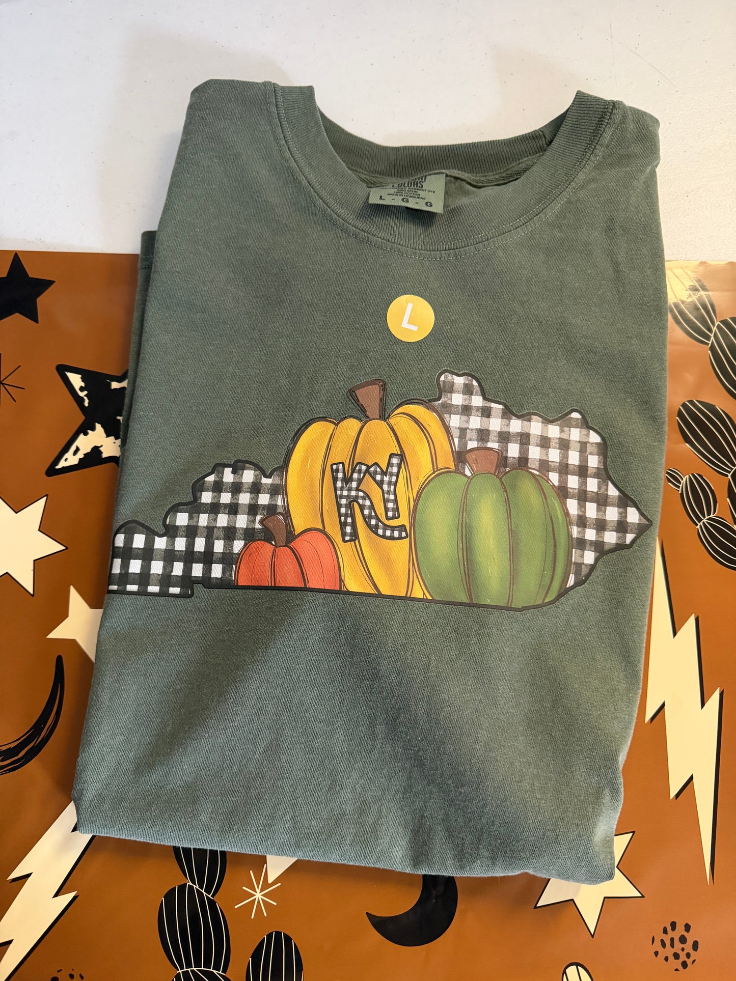 Kentucky Pumpkins Tee (Large ONLY)