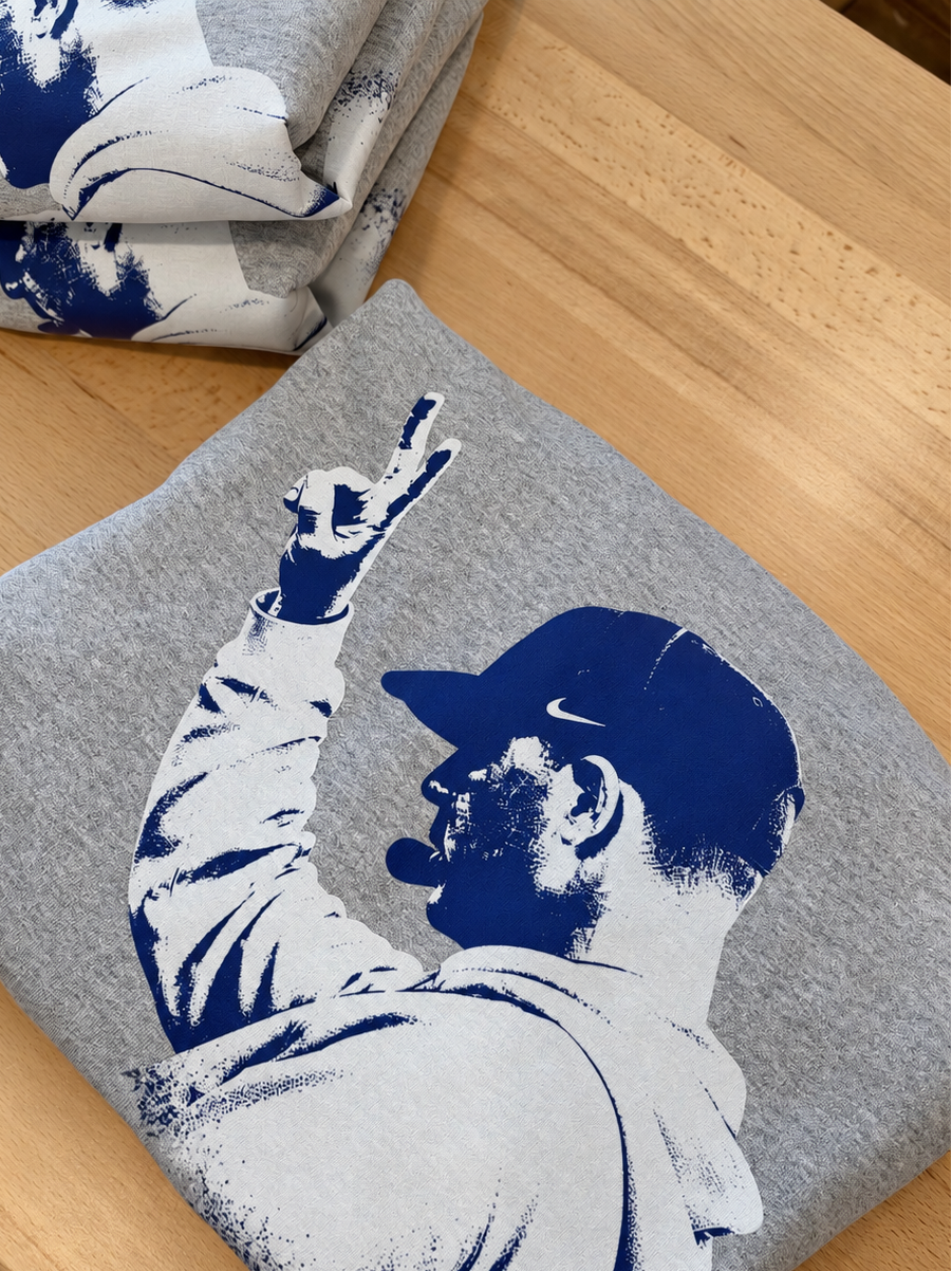 Stein Two Point Gildan Sweatshirt