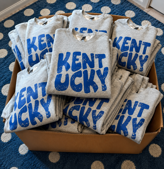 Kentucky Distressed Retro Gildan Sweatshirt